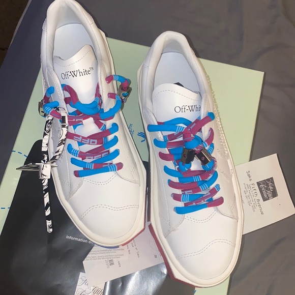 Off white sneakers brand new - Picture 3 of 4